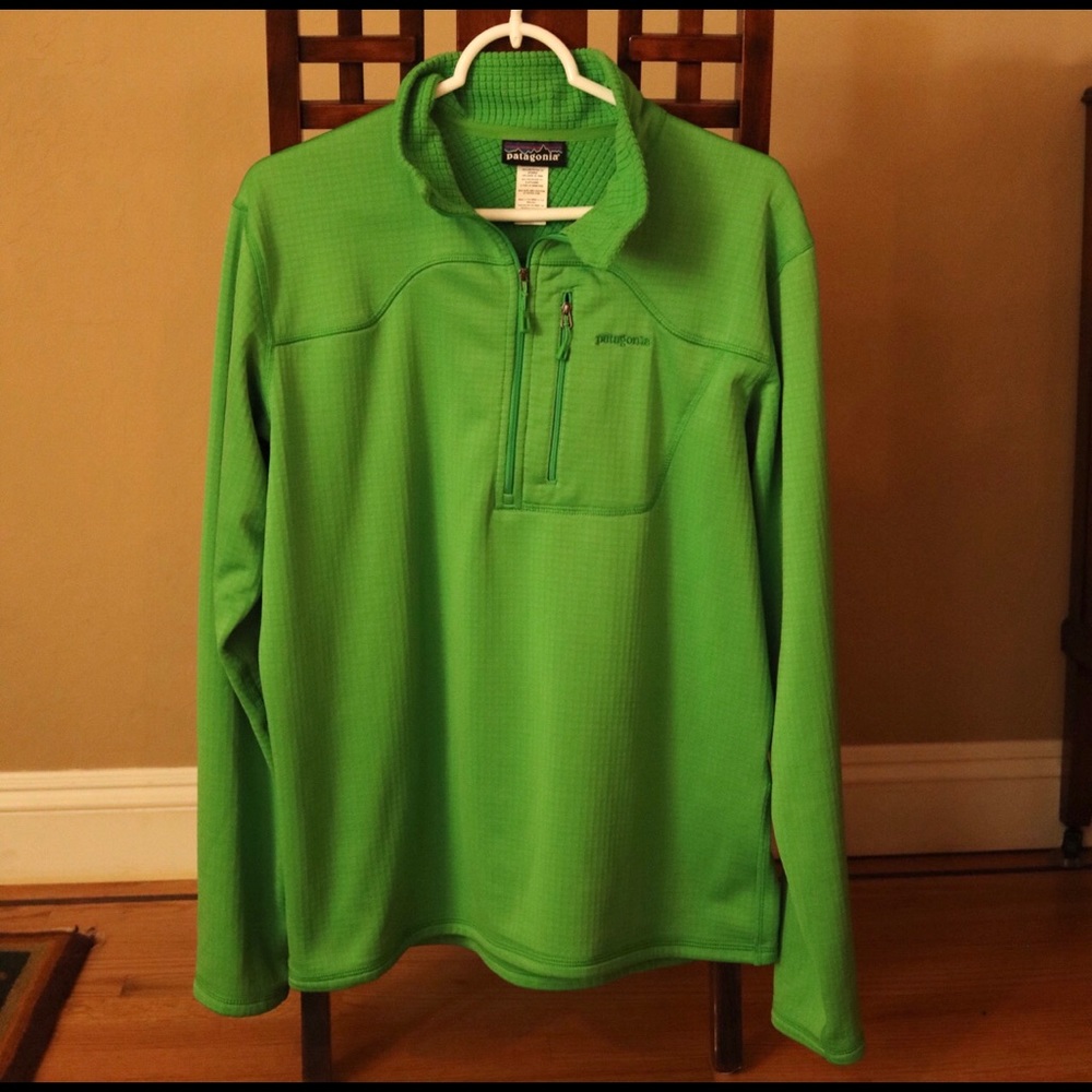 Patagonia Men’s R1 Fleece Pullover